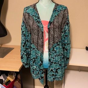 Volcom Black and Green Kimono